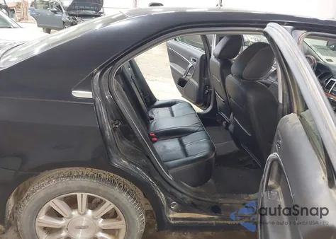 2010 Lincoln Mkz z USA, uszkodzony, nr VIN 3LNHL2GC4AR602189